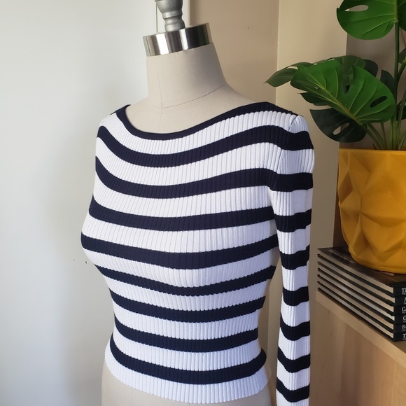 Nautical Stripe Sweater Size Large NEW! - Picture 6 of 11